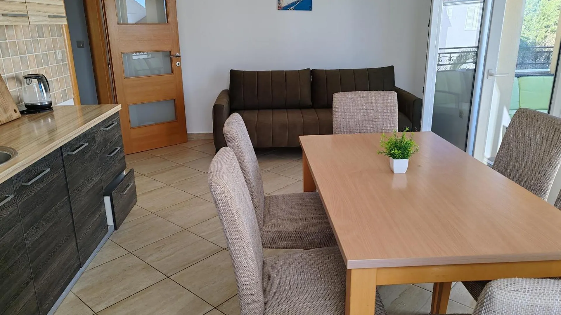 Apartments Kovacicek 2 Biograd Na Moru