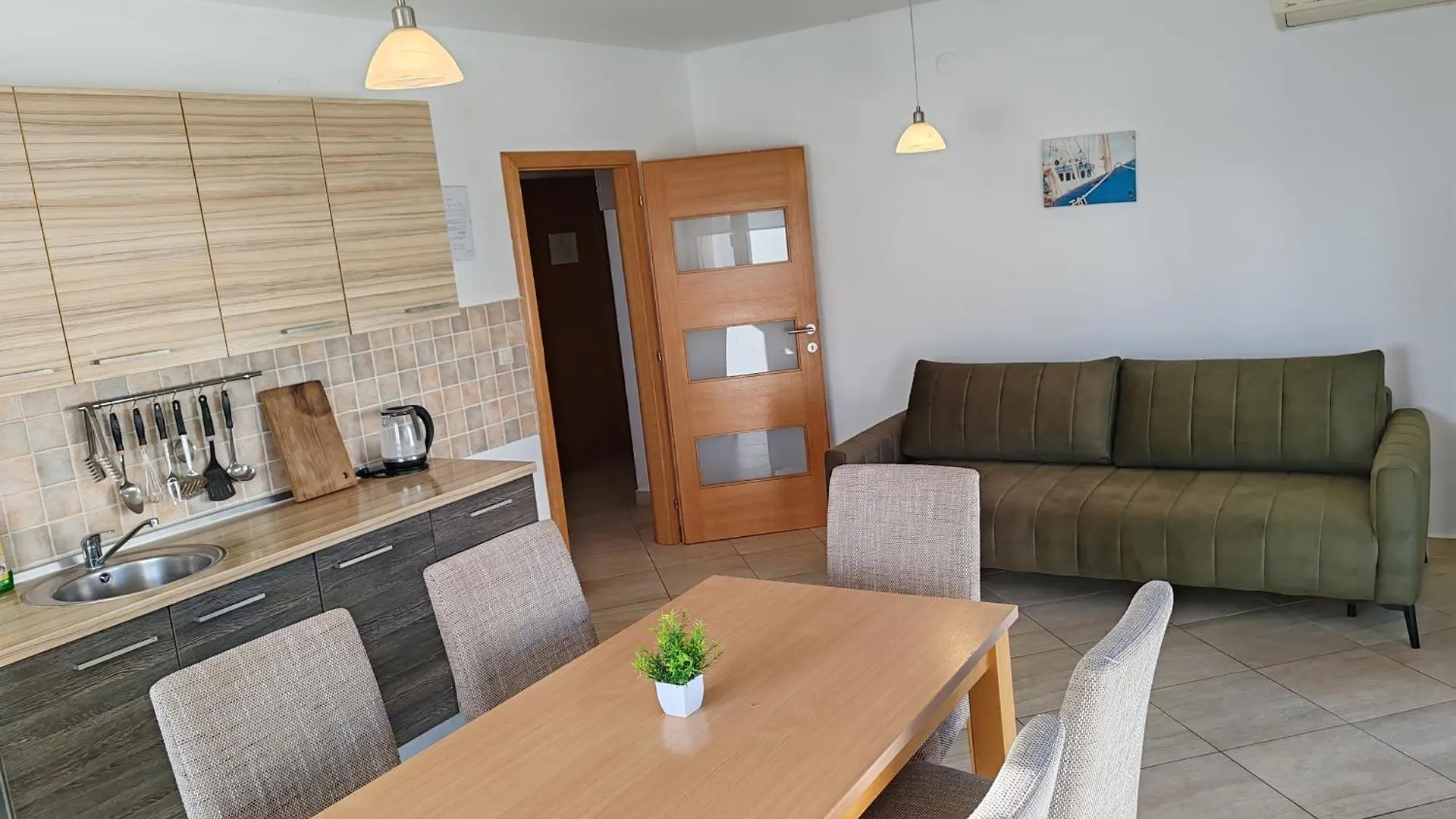 Apartments Kovacicek 2 Biograd Na Moru